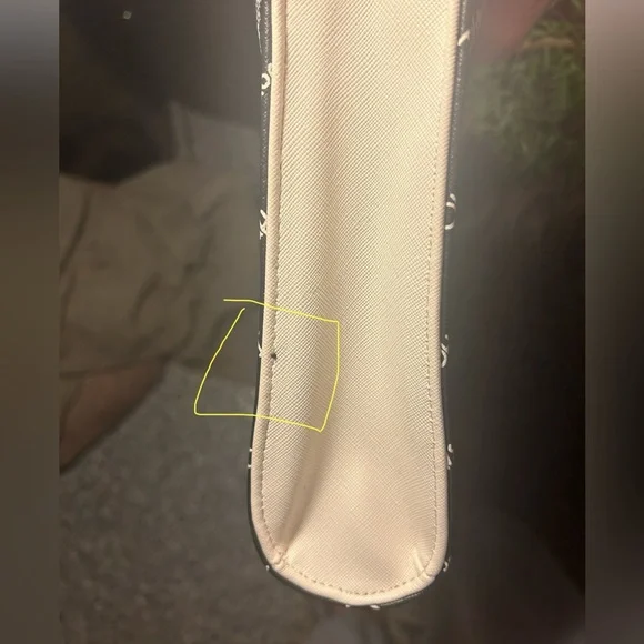 Betsey Johnson Pink&Mint Skull Clutch.NWOT - See Pics for Details- 2 Minor Flaws - Picture 10 of 13